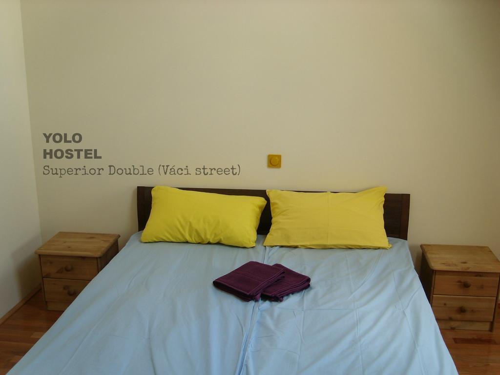 Yolo Hostel Budapest Værelse billede