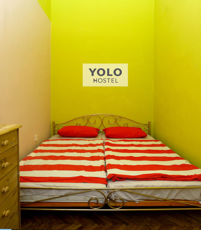 Yolo Hostel Budapest Eksteriør billede